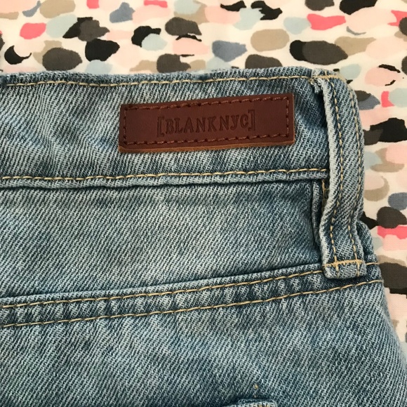 Blank NYC Big Reveal Denim Pencil Skirt Light Wash - Picture 3 of 5